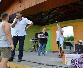 Deň matiek - Anyák napja 2013