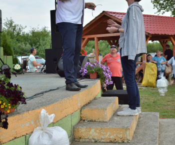 Deň matiek - Anyák napja 2013