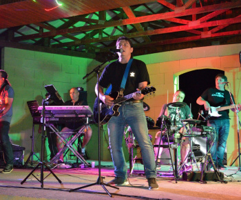 Deň žien - Nőnap 2013