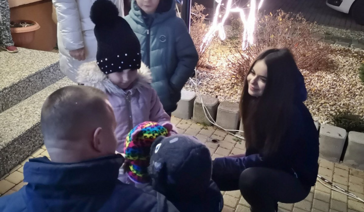 Karácsonyfa állítás Mogyorós 2024